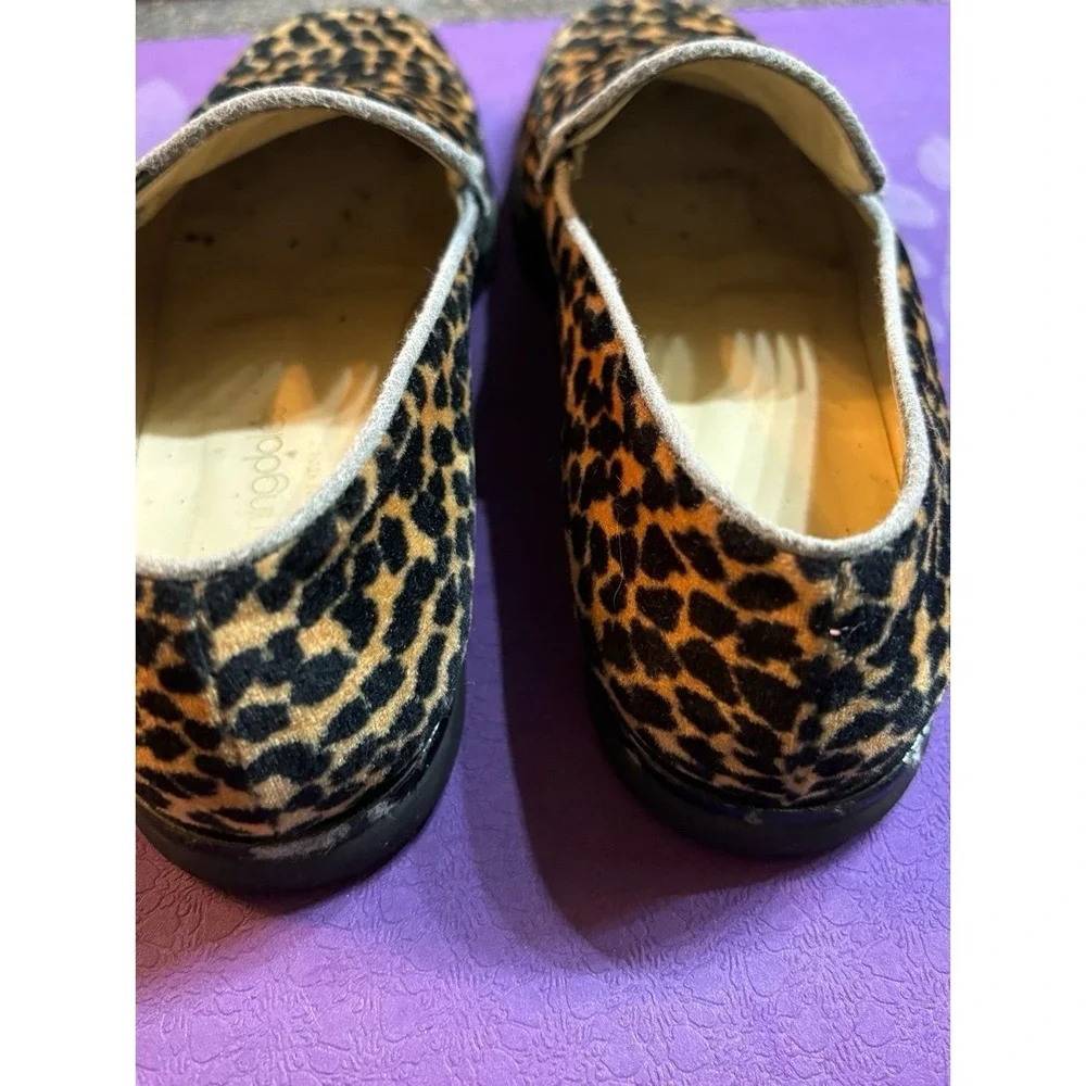 bloomingdales Animal Print made In Italy Shoes size 5.5 - Picture 3 of 9